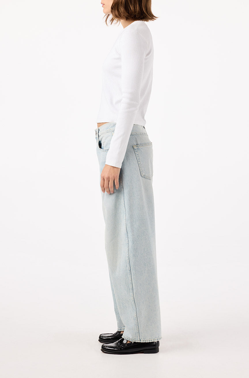 AMO Denim | Antonia in One and Only