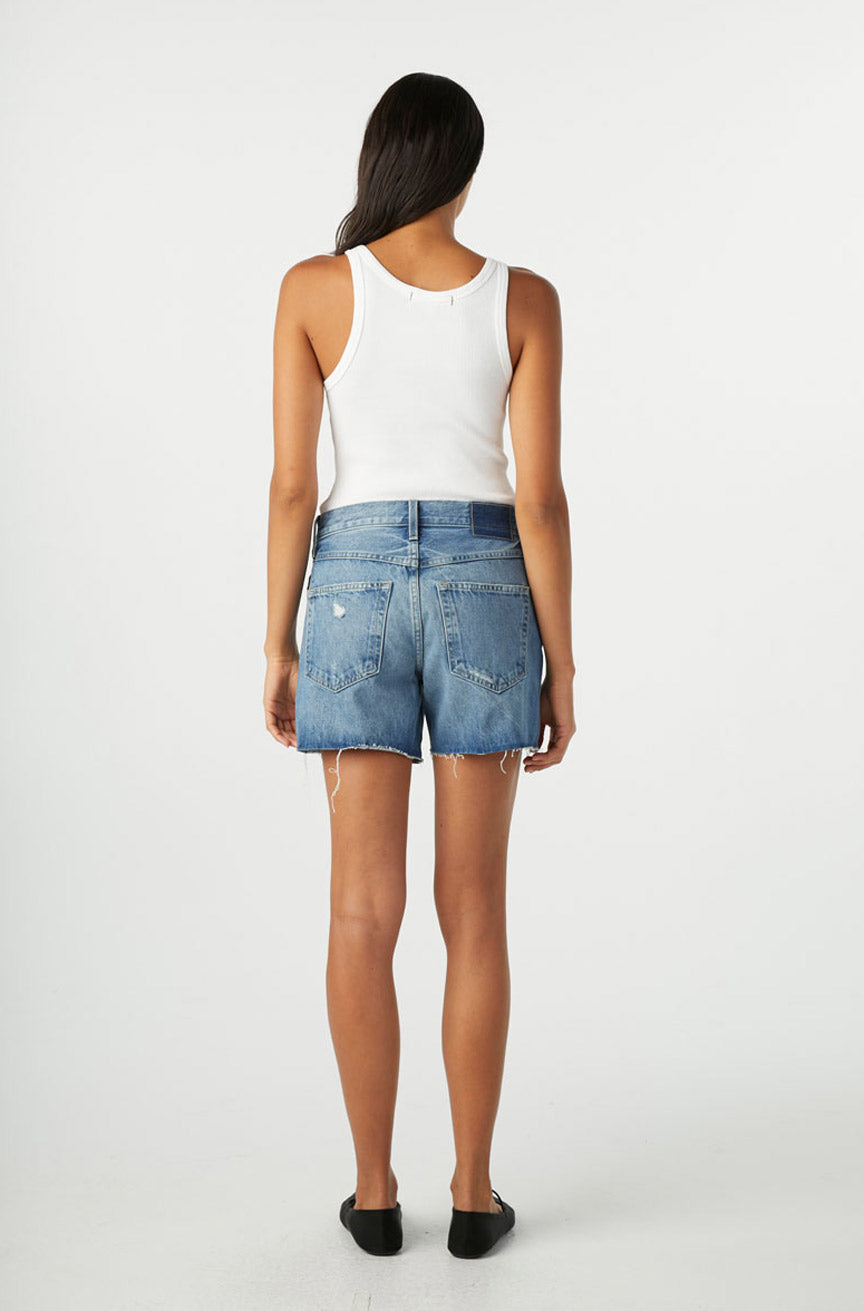 AMO Denim Billie Short in Warmth