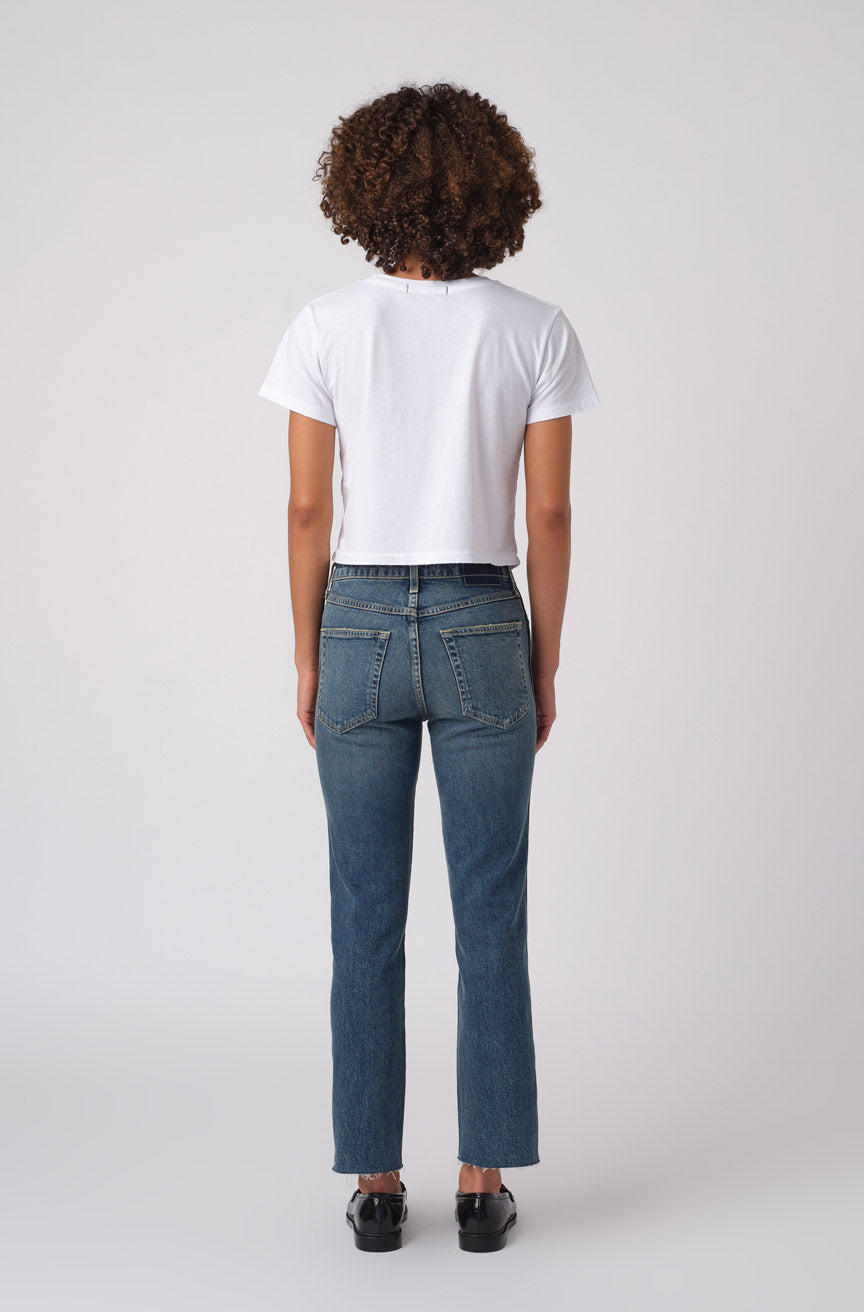 AMO Chloe Crop w/ Raw Hem in Kismet