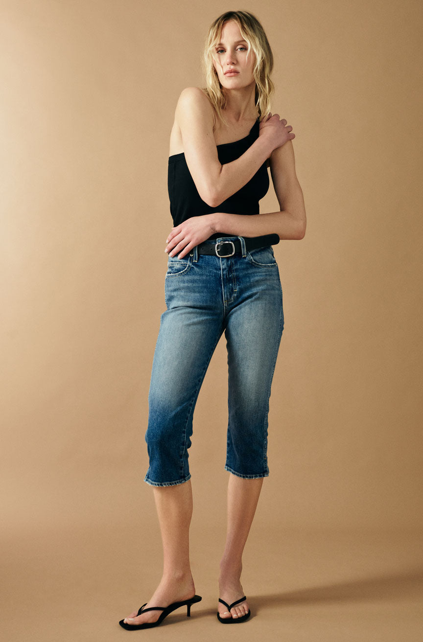 AMO Denim | Emmaline Capri in Loved One