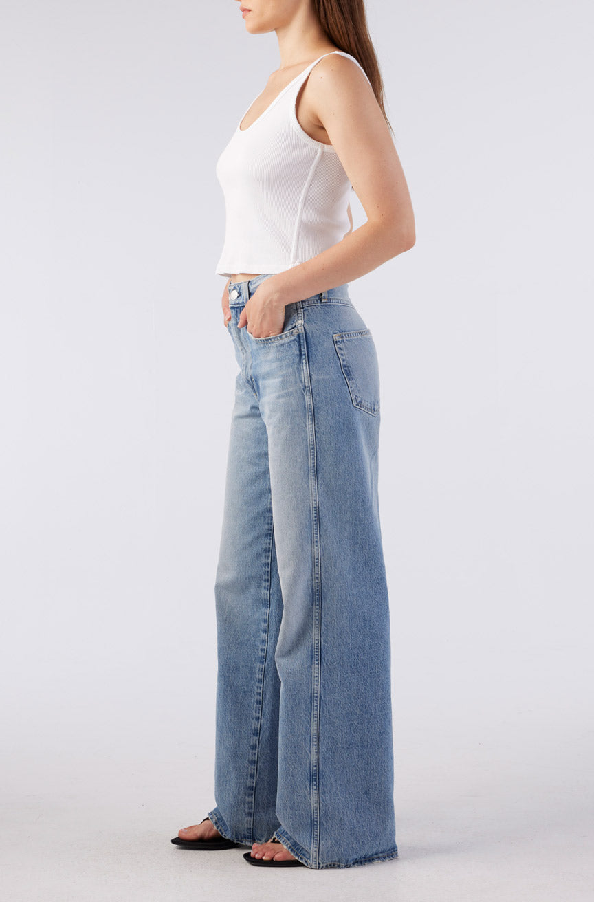 AMO Denim | Frida in Mystical