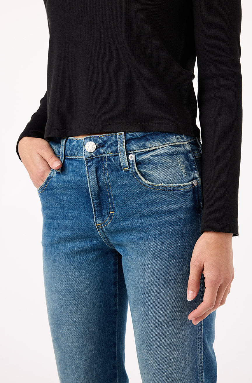 AMO Denim | Karla Crop in Dearest