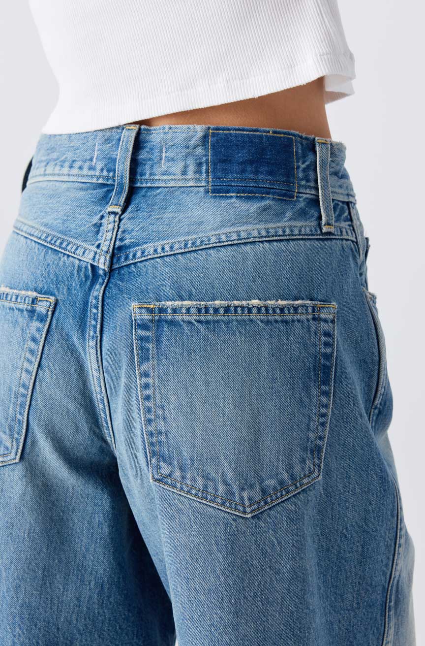 AMO Denim | Laura Short in Heat Wave