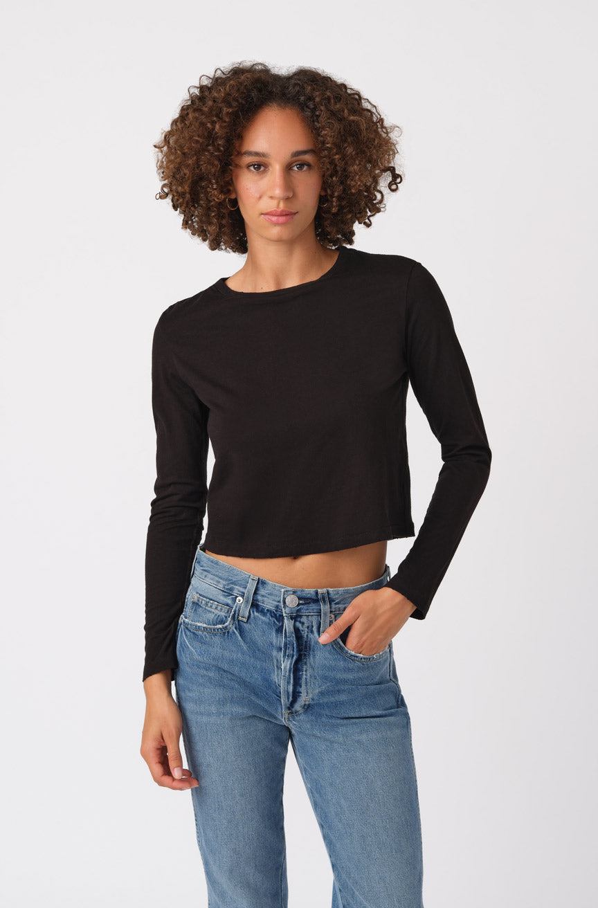 AMO Denim L/S Babe Tee in Black