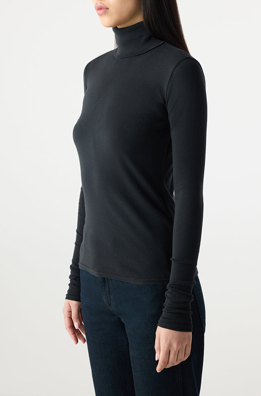 AMO Denim | Reese Tee in Black