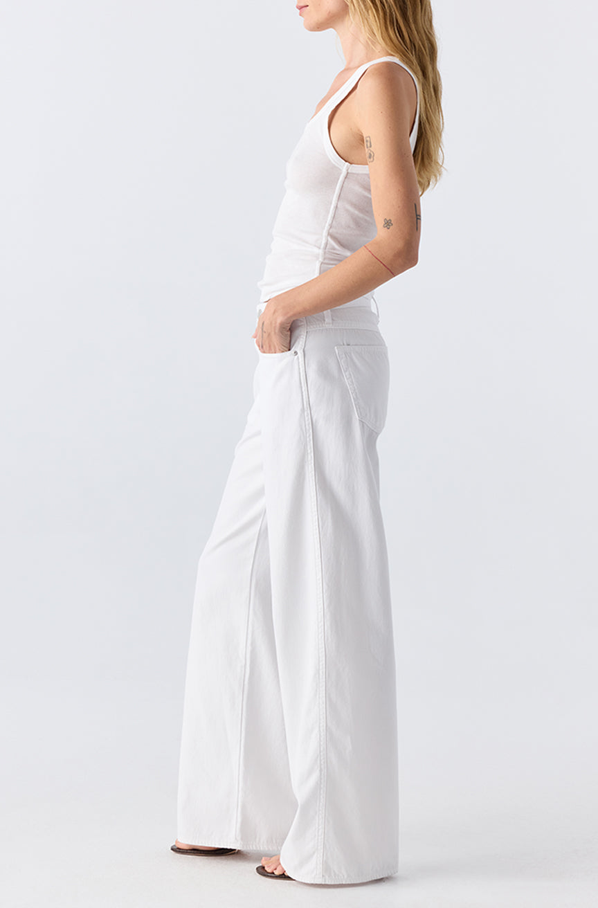 AMO Denim | Regina in White