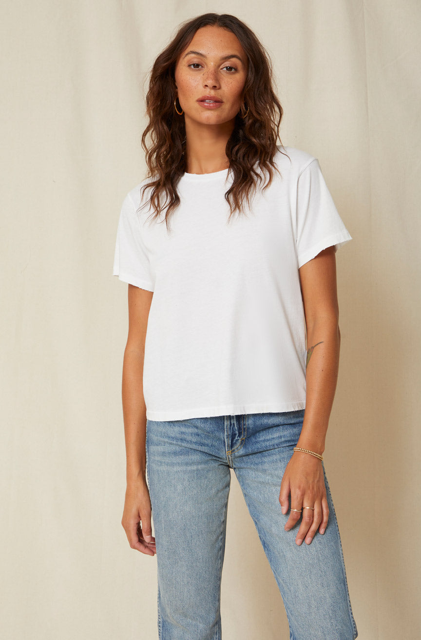 AMO Classic Tee in White