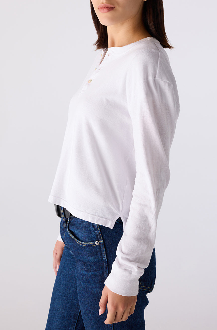 AMO Denim | Faye Henley in White