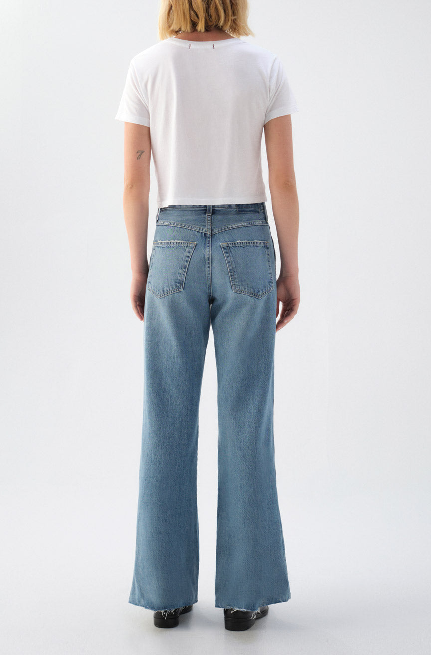 AMO Denim | Frida in Main Squeeze  