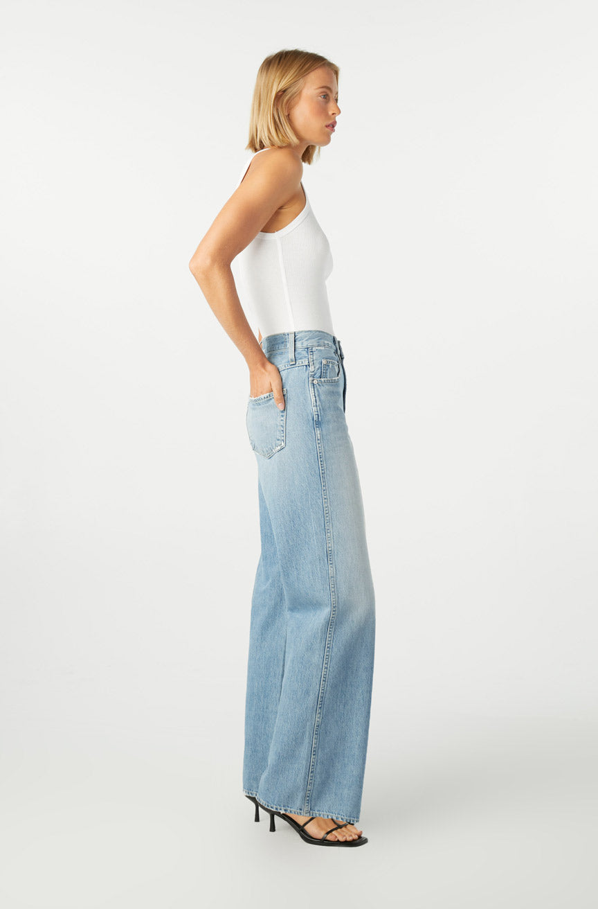 AMO Denim Frida in Outlaw