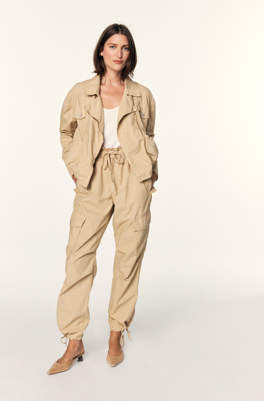 AMO Denim Parachute Pant in Oatmilk