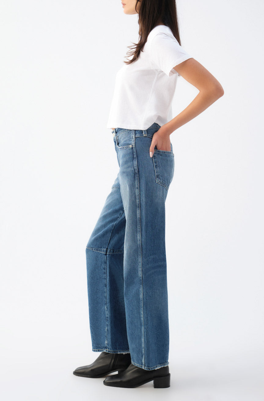 AMO Denim | Sandra Baggy in Emotion