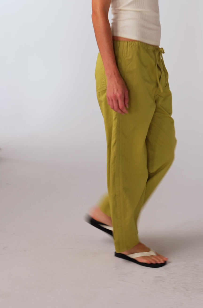 Simone in Sprig | Women's Pants | AMO Denim