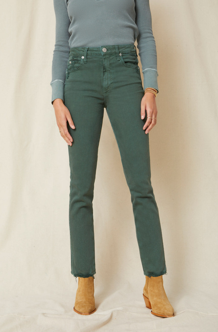 AMO Denim Chelsea Crop in Evergreen